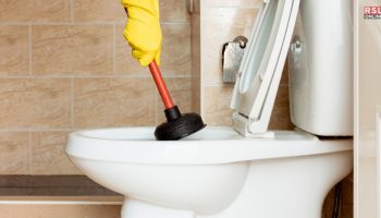 Ways To Unclog A Very Clogged Toilet