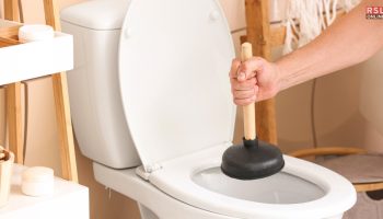 how to unclog a very clogged toilet