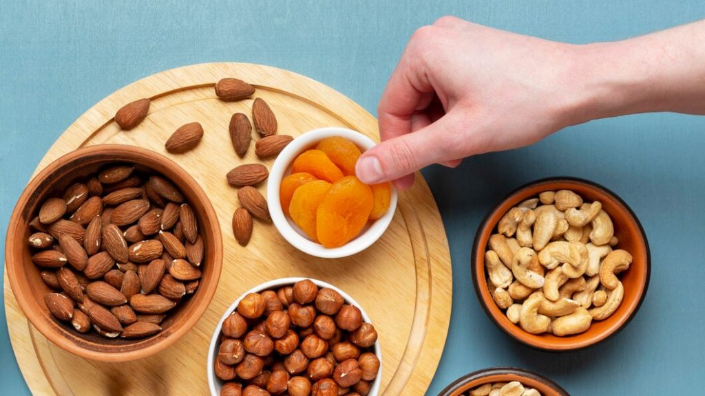 Peanuts Vs Almonds: Which Makes A Better Nut Butter?