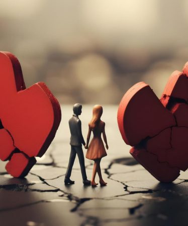 How to Fix a Broken Relationship [Expert’s Advice You Need to Read]